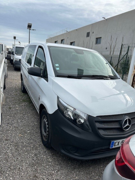 Achat Mercedes Vito Fg Vul 114 CDI MIXTO LONG E6 TRACTION occasion à Fos-sur-mer (13)